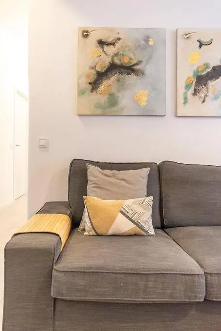 3 Bedroom Flat In Historic Centre Malaga Apartment