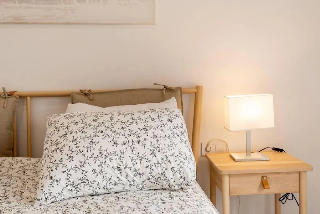 3 Bedroom Flat In Historic Centre Malaga